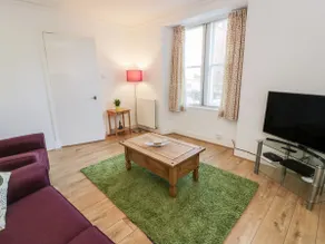 1 Alpenplatz, THORNHILL - Image 5