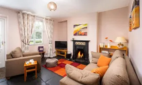 Dormouse Cottage - Image 4