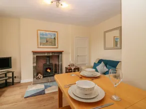 Gardener's Cottage - Image 5