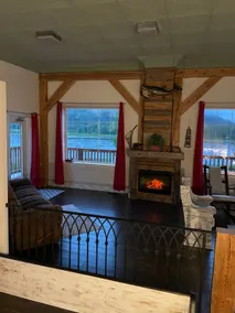 Island View Cottage: Waterfront-BBQ-AC-Wifi - Image 4