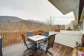 Mtn-View Condo w/ Lookout Deck in Banner Elk! - Image 2