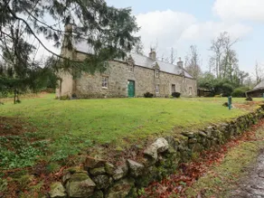 South Mains Cottage - Craigievar Castle - Image 4