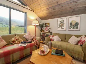The Badger's Shack - Image 5