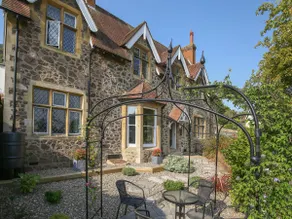Gable Lodge - Image 2