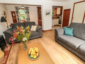 Gardener's Cottage - Image 5