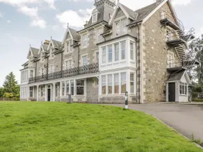 10 Monarch Country Apartments - Image 3
