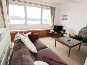 Top Flat - Image 4