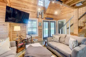 Georgia Farmhouse: Lake Access, Private Beach - Image 5