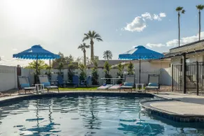 Urban ASU Dreamland with Heated Pool and 3 Baths! - Image 2