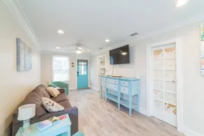 Lost At Sea-1BR Snowbird Retreat-Pet Friendly! - Image 2