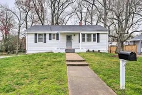 Spacious Fort Washington Home Near National Mall - Image 3