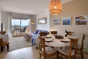 Port Pals: First sea line, apartment with communit - Image 4