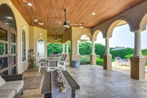 Dock, Infinity Pool! Luxe Villa on Galveston Bay - Image 2