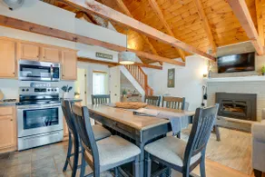 Cozy Tuftonboro Escape: Steps to Private Beaches! - Image 4