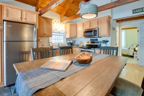 Cozy Tuftonboro Escape: Steps to Private Beaches! - Image 2