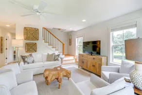 < 6 Mi to Nags Head: Manteo Beach House - Image 4