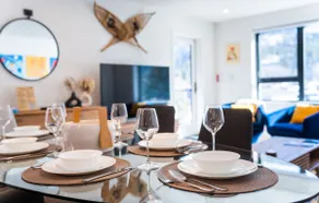 Rocky Ridge Getaway - Modern Getaway in Revelstoke - Image 2