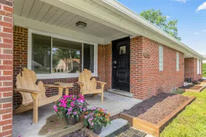 New! Peaceful & Relaxing 2BR Flat, Top Location - Image 4