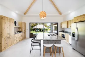5 Min Drive to the Beach, Private Heated Jacuzzi - Sleeps 20 - Image 3