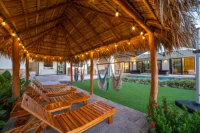 5 Min Drive to the Beach, Private Heated Jacuzzi - Sleeps 20 - Image 4