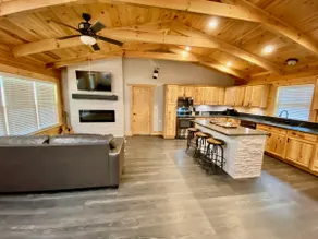 Cabin at Chitt's Creek - Image 2