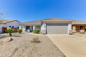 Group Getaway w/ Pool & Patio in San Tan Valley! - Image 2