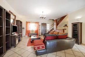Friendly House - Image 4