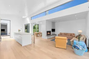Gorgeous George Barwon Heads - Image 3