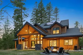Secluded Lux Home | Hot Tub, Chefs Kit, Sleeps 16 - Image 3