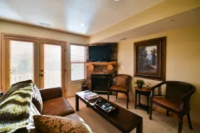 Beautiful 2 BR Moose Hollow Condo next to Hot Tub - Image 2