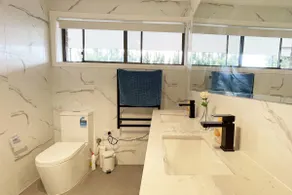 Maroondah 3BR Brick Entire Home Free Wi-Fi Parking - Image 4