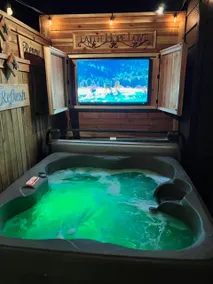 Reno Spa Studio•Hot Tub+Sauna•1.5 Miles to Airport - Image 4