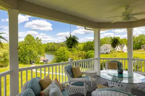 La Vita Bella at Lake Anna, Lake Front, 6000 sqft Resort Home with Hot Tub - Image 3