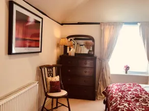 Blue Cow Luxury Cosy Cottage - Bed and Breakfast - Image 3