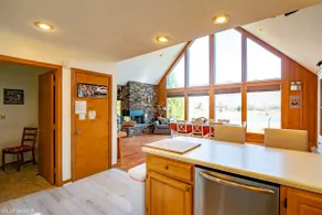 Alpen View - Lake Front, Dog Enclosure, Fire Pit - Image 5