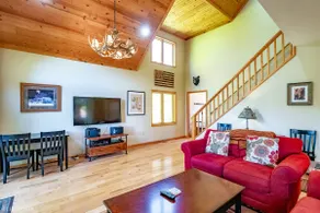 Bear`s Den - Air Conditioning, Hot Tub, Pool Table - Image 4