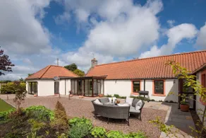 WESTWOOD COTTAGE - A spacious farm cottage close to superb East Lothian beaches  - Image 5