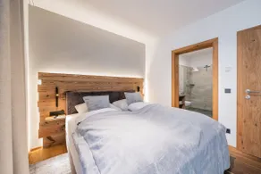 Modern apartment with balcony and access to sauna - Image 2