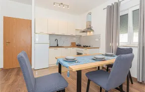 1 Bedroom Amazing Apartment In Vodice - Image 4