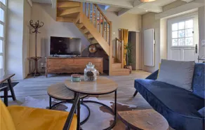 3 Bedroom Stunning Home In Saint-Brice-De-Landell - Image 3
