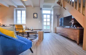 3 Bedroom Stunning Home In Saint-Brice-De-Landell - Image 5