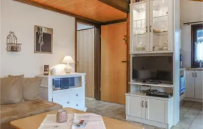 Awesome home in Meschede with WiFi - Image 4