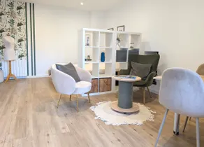 Ground-floor studio apartment - Image 3
