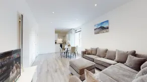 Cohost Partners | Spacious 3BR Stay With Valley Vi - Image 5