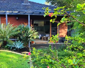Haven Studio Hideaway near Airport - Image 3