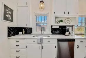 Vintage Home Facing Golf Course! - Image 3