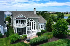 Beautiful Luxurious 4BD, 3.5 BA Home that sleeps 13 in the Bayside Golf & Resort Community! Amazing Pools, Fitness Centers, Tennis Courts, Walking trails, Freeman Stage with Music Performances! - Image 2