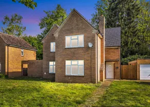 Great Deal for The No 7 3BR House w Pool Table - Image 3
