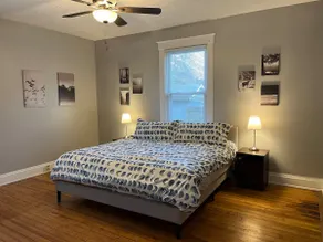 Rolston 1 Bedroom House near Xavier, Downtown - Image 4
