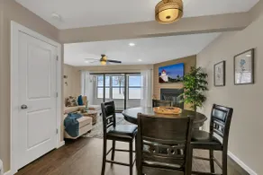 Beautiful Newly Renovated 3 BR Lakeside Cottage - Image 5